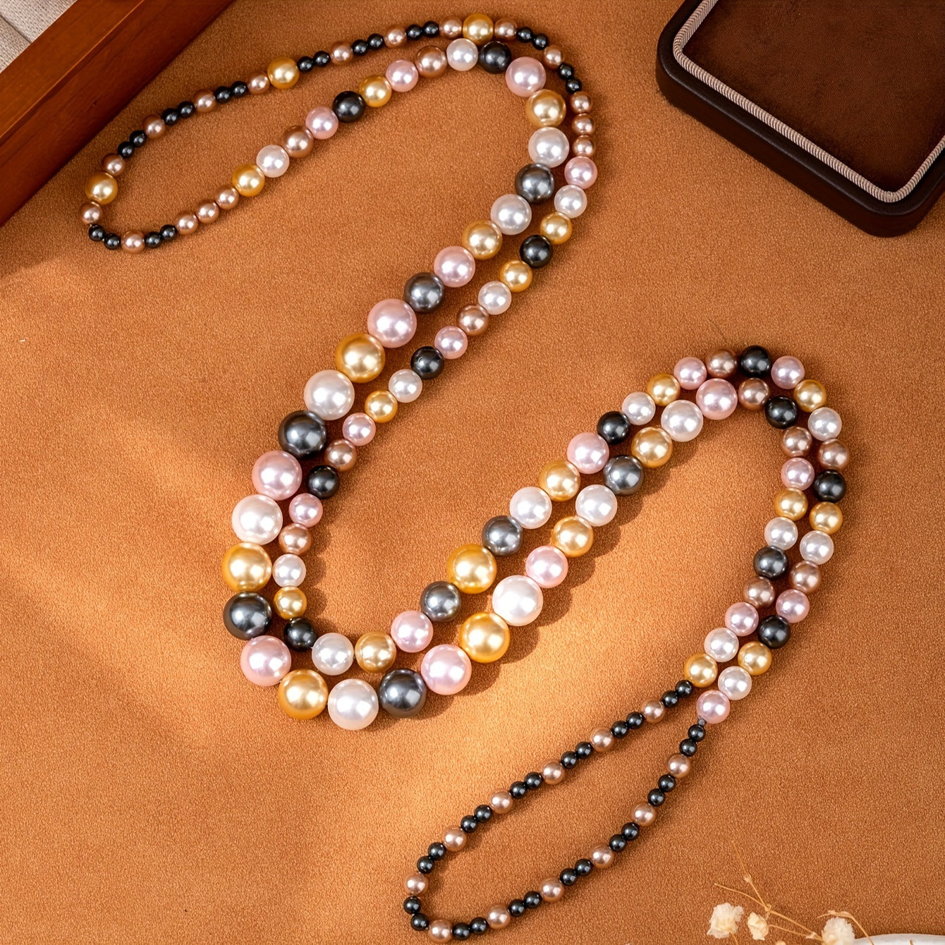 Collier de perles multicolores