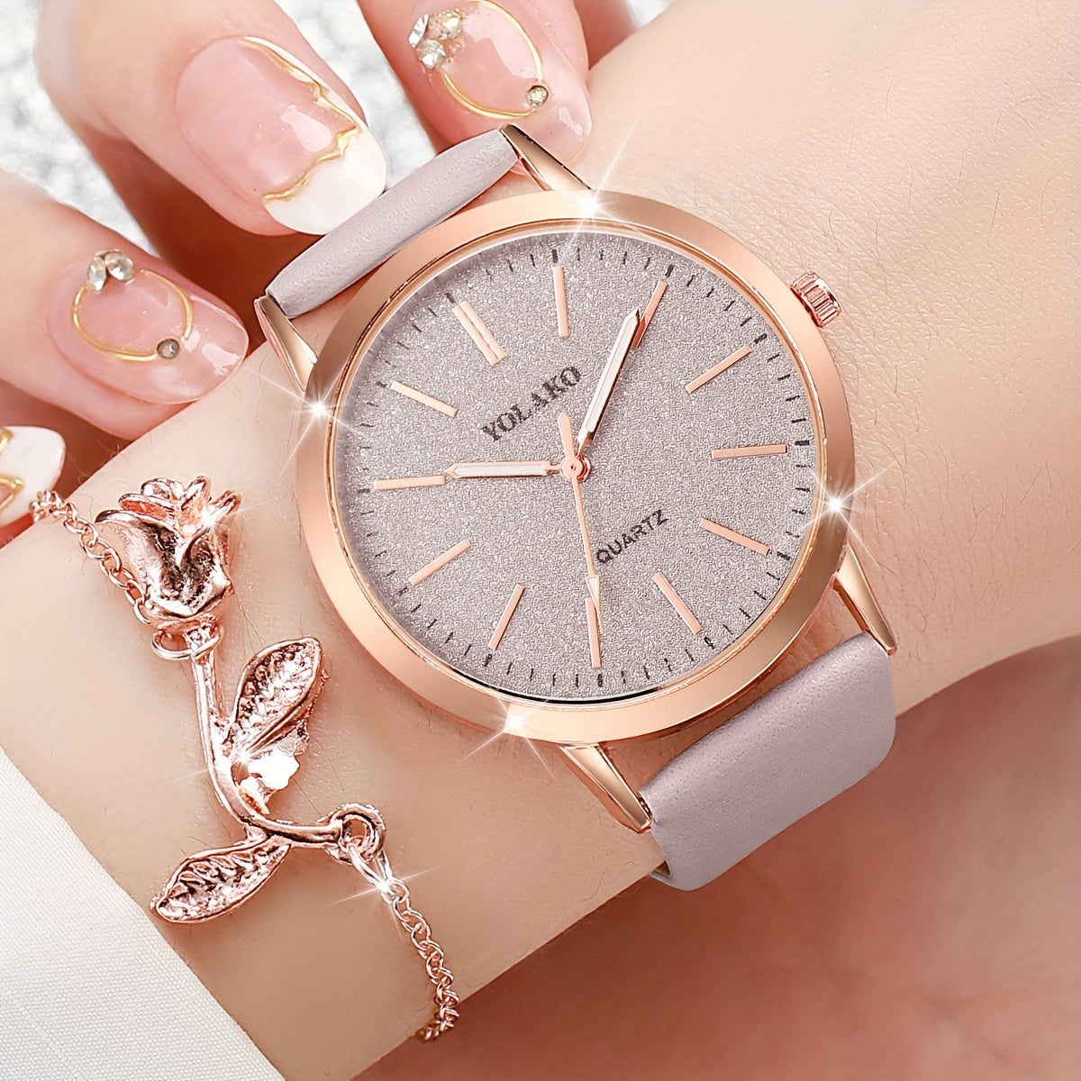 Montre à Quartz Décontractée pour Femme avec Cadran à Échelle Givrée + Bracelet