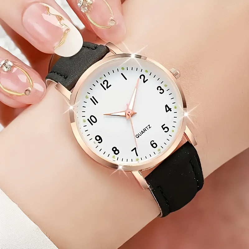 Fashionable women's quartz wristwatch with faux leather strap